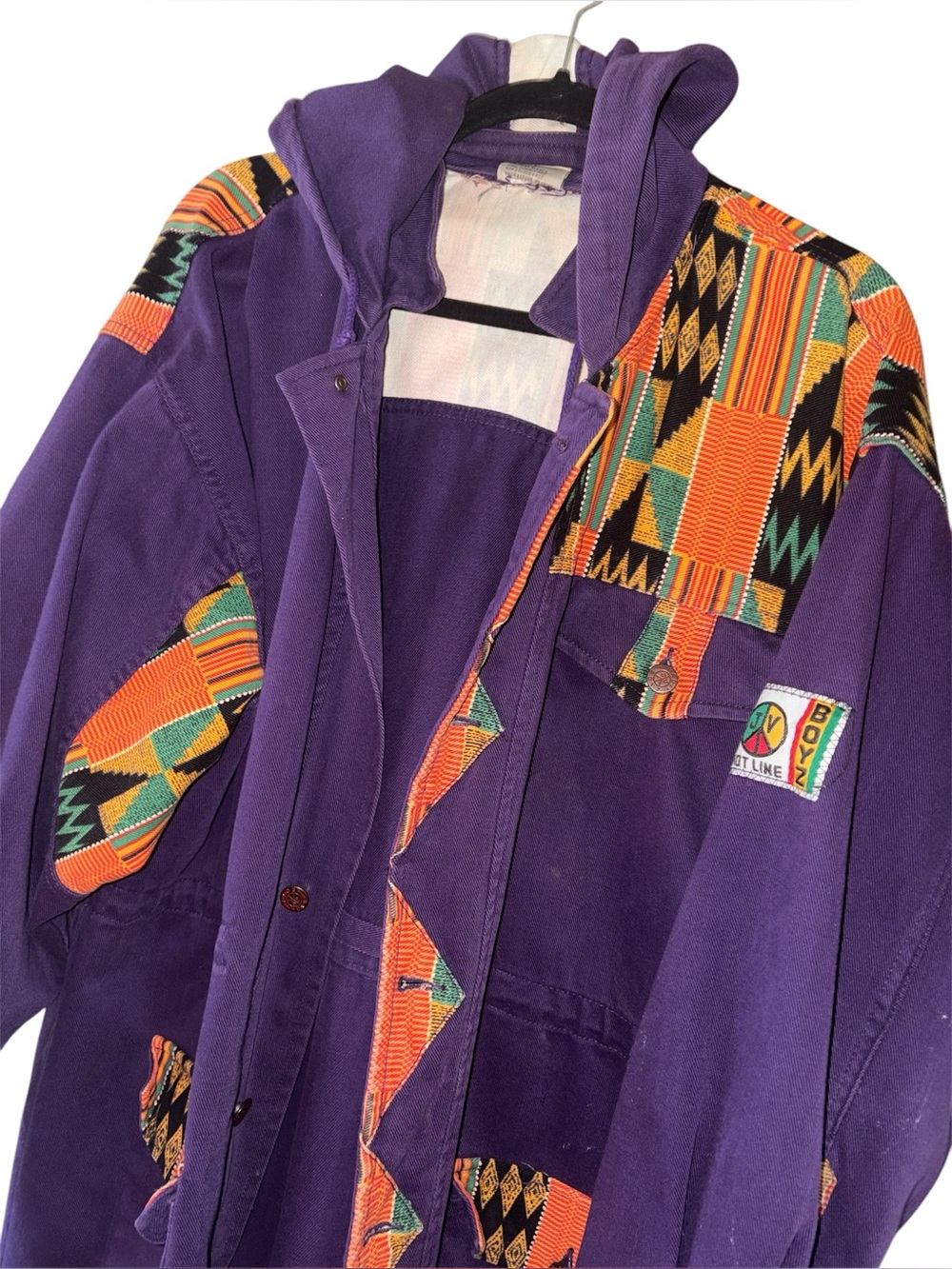 JV Boys Vibrant Purple Hooded Jacket with Kente-Inspired Trim XL vintage